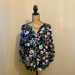 NWT crown & ivy Floral Shirt